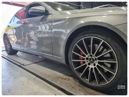[전주 휠복원 첨단타이어] 벤츠S클래스 캘리퍼전용우레탄도색(레드)튜닝-정읍익산김제휠복원, 군산휠복원, 광주대전휠타이어,전주휠튜닝,전주애쇼쇼바,충남충북휠복원,광주휠복원,전주휠도색 / 전주