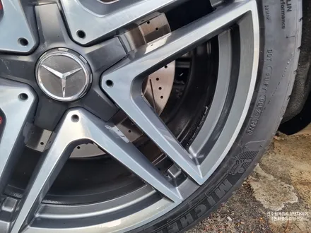 벤츠S63 AMG 순정20인치휠->다이아몬드컷팅 휠복원 튜닝 정읍휠복원,대전휠광주휠,충북충남휠,전주자동차휠,광주휠복원, 김제휠복원,군산휠복원,전주자동차휠 / 전주