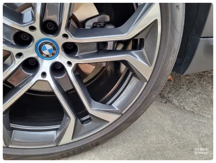 [전주 휠복원 첨단타이어] BMW X5 순정21인치 휠스크래/다이아몬드컷팅 휠복원 정읍휠복원,대전휠광주휠,충북충남휠,전주자동차휠,광주휠복원, 김제휠복원,군산휠복원,전주자동차휠인치업 / 전주