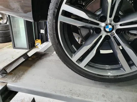 [첨단타이어] BMW 730d 순정 20인치 다이아몬드컷팅 휠복원 / 전주