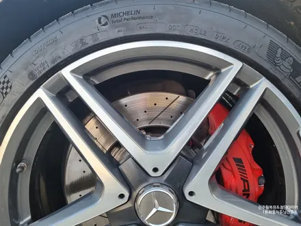 벤츠S63 AMG 순정20인치휠->다이아몬드컷팅 휠복원 튜닝 정읍휠복원,대전휠광주휠,충북충남휠,전주자동차휠,광주휠복원, 김제휠복원,군산휠복원,전주자동차휠 / 전주
