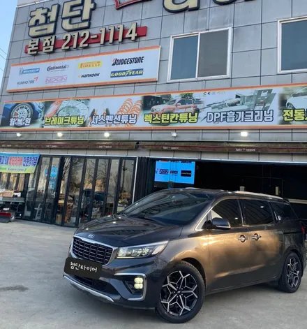기아 더뉴 카니발 19인치 순정 크롬휠 ⇨ 투싼 하이브리드 N라인 19인치 순정복원휠+타이어(휠수리) / 기아 / 더 뉴 카니발 / 전주, 광주, 김제