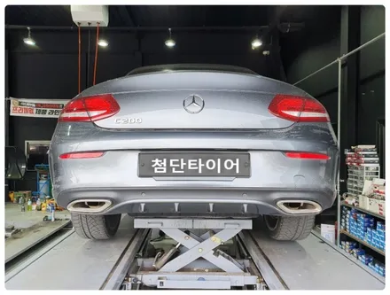 [첨단타이어]벤츠C200 컨버터블 순정19인치 휠복원 / 전주