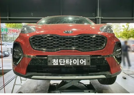 [첨단타이어] 스포티지 더볼드 순정19인치 복원휠 교체 작업!전주휠복원,정읍휠 익산휠복원, 김제휠복원, 군산휠복원,남원휠,광주휠,충북충남휠,전남순천휠,대전휠,자동차튜닝,전주휠타이어 / 전주