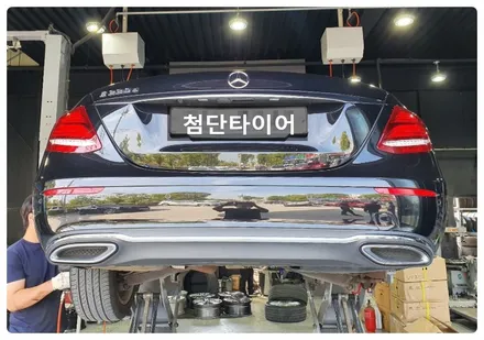 [전주휠복원 첨단타이어] 벤츠E220d 순정18인치실버도장휠->다이아몬드컷팅 휠복원교체!정읍휠,익산김제군산휠,순창남원휠복원,대전휠광주휠복원,충북충남휠,전주자동차튜닝,휠타이어인치업 / 전주