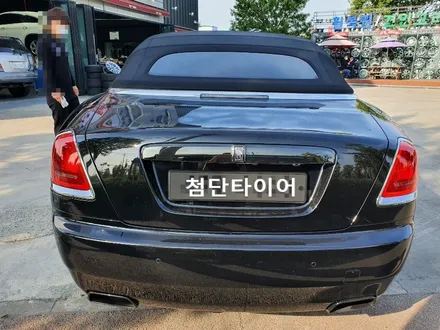 [전주휠복원 첨단타이어] 롤스로이스 던 블랙배지 정품21인치 휠복원 -정읍익산김제군산휠복원,대전휠광주휠,충북충남휠,전주튜닝,중고휠,브레이크튜닝,여수목포휠,휠수리,전주휠타이어인치업 / 전주