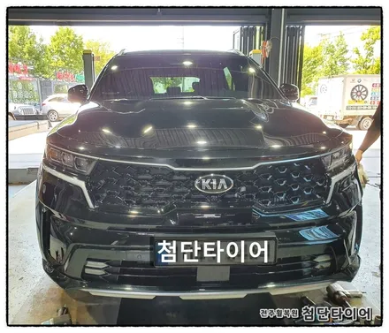 [전주휠복원 첨단타이어] 기아 쏘렌토MQ4 20인치 순정휠-> 블랙유광 휠도색/휠복원 작업! / 전주
