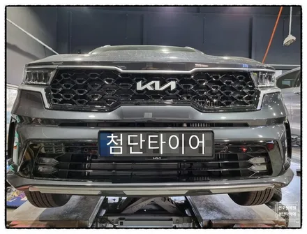 [전주 휠복원 첨단타이어]기아 쏘렌토MQ4 17인치 순정휠->20인치 인치업튜닝(펠리세이드 블랙유광휠복원+ 넥센 / 전주