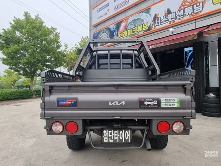 [전주 휠복원 첨단타이어] 화물차의 무한 변신! 봉고3 더블캡 MD홍 무시동히터 장착+ 평판시트 시공!!   겨울철 따뜻하고 편안하게 드라이빙 즐기세요~ / 전주