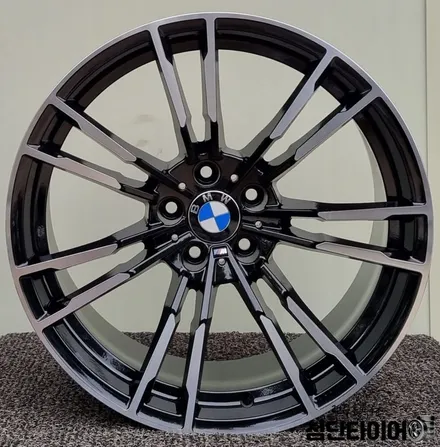 [전주 휠복원 첨단타이어]BMW M5스타일 대만산 19인치 신품휠남원부안휠복원,정읍익산김제휠복원, 군산휠복원, 광주대전휠복원, 충남충북휠,목포여수휠,김제휠복원,군산휠복원,전주휠튜닝 / 전주