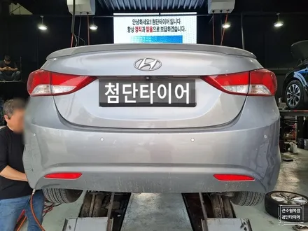 [전주 휠복원 첨단타이어] 아반떼MD 사제17인치->더뉴아반떼AD 순정17인치 복원휠튜닝 정읍익산김제군휠복원,대전휠광주휠,충북충남휠,전주자동차휠,김제휠복원,전주휠튜닝,광주휠복원 / 전주