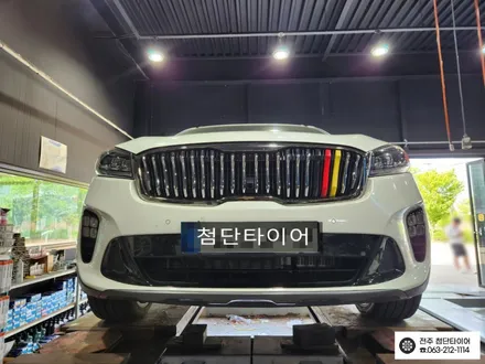 [전주김제 휠복원 첨단타이어] 더뉴쏘렌토 사제휠->19인치 순정 크롬 복원휠 + 금호 235/55R19 HP51 타이어 복원휠 인치다운 튜닝 광주대전휠복원 군산휠복원,충남충북휠복원 / 전주