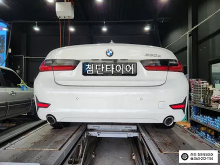 [전주김제 휠복원 첨단타이어] BMW 330e 21인치 순정휠 블랙컷팅 휠복원 광주대전휠복원 군산휠복원,충남충북휠복원,서천대천휠복원,여수목포휠복원,전주휠튜닝, 휠타이어인치업 / 전주