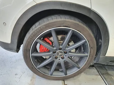 [첨단타이어]벤츠GLA45 AMG 정품20인치 휠복원- / 전주