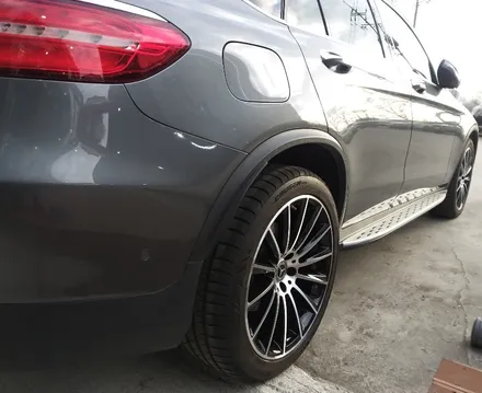 [첨단타이어] 벤츠GLC220d 정품20인치 휠복원 / 전주