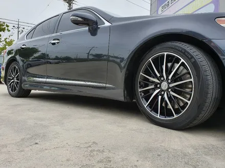 [첨단타이어] 렉서스 LS460 순정19인치 다이아몬드컷팅 전주휠복원,전북휠복원 익산휠복원, 김제휠복원, 군산휠복원,광주휠복원,전주자동차튜닝, 전주휠, 전주타이어,전주휠,정읍휠복원 / 전주