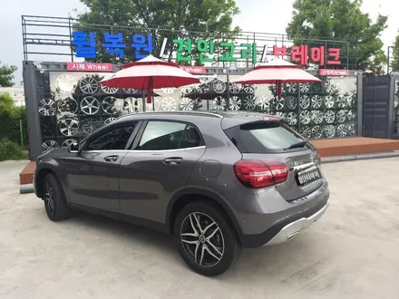 [첨단타이어] 벤츠 GLA220 순정18인치 다이아몬드컷팅 휠복원 - / 전주