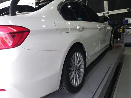 [첨단타이어] BMW 320i 순정17인치 휠복원 - / 전주
