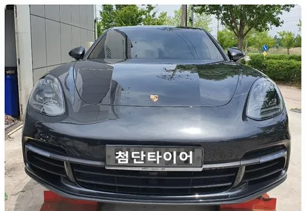 [첨단타이어] 포르쉐 파나메라4 순정20인치 휠복원전주휠복원,정읍휠 익산휠복원, 김제휠복원, 군산휠복원,남원휠,광주휠,충북충남휠,전남순천휠,대전휠,전주휠타이어,전주튜닝,목포휠 / 전주