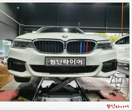 [첨단타이어]BMW520d 순정18인치->19인치 인치업!(신형휠+ 새타이어 조합)전주휠복원,정읍휠 익산휠복원, 김제휠복원, 군산휠복원,남원휠,광주휠,충북충남휠,전남순천휠,대전휠 / 전주