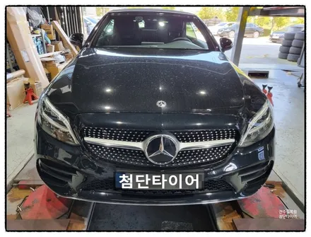 [전주휠복원 첨단타이어] 벤츠C200 순정18인치 다이아몬드컷팅휠복원 익산김제군산휠,순창남원휠복원,대전휠광주휠복원,목포서천대천휠복원, 전주휠튜닝,전주휠타이어 / 전주