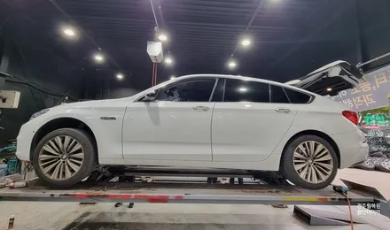 [전주 휠복원 첨단타이어] BMW GT 순정19인치-> 휠타이어튜닝(BMW GT 순정휠 커스텀 복원휠+2454519 2754019 금호 솔루스 TA51정읍익산김제군휠복원,대전휠광주 / 전주