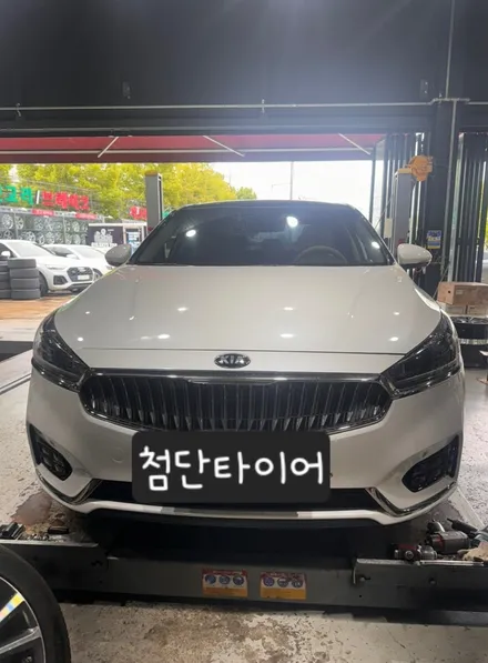 [전주 휠복원 첨단타이어] 기아 올뉴k7 순정 18인치 컷팅휠⇨블랙유광으로 휠복원 김제익산군산휠복원,부안남원휠복원,대전휠복원,광주휠복원,서천대천휠복원,여수목포휠복원,휠타이어 / 전주