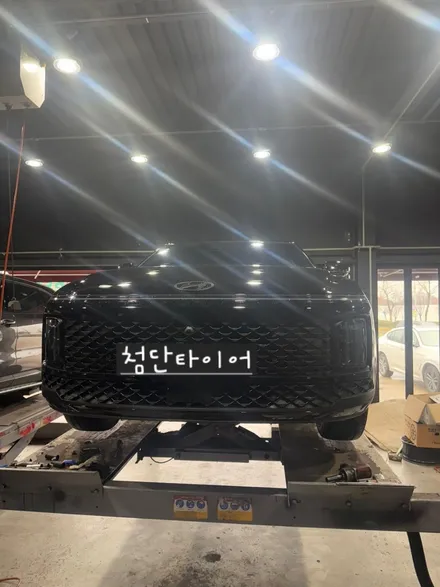 [전주 휠복원 첨단타이어]현대 그랜저 GN7 순정 19인치 컷팅휠⇨블랙유광으로 휠도색 김제익산군산휠복원,대전휠복원,광주휠복원,천안충남충북휠복원,서천대천휠복원,여수목포휠복원,휠타이어 / 전주