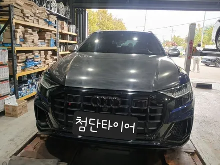 ➿전주 휠복원 첨단타이어➿아우디 SQ8 보센HF-7 23인치 실버휠⇨블랙유광으로 휠복원 전북전남휠복원,대전광주휠복원,천안아산휠복원,충북충남휠복원,경북경남휠복원,경기도휠복원,휠튜닝 / 전주
