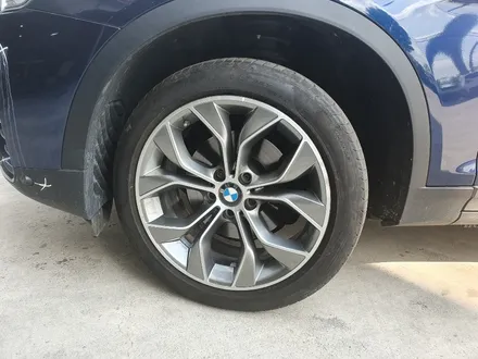 [첨단타이어] BMW X4 20d 순정19인치 다이아몬드컷팅 휠복원 - / 전주