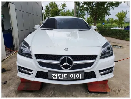 [첨단타이어] 벤츠SLK350 AMG  순정18인치 휠복원(블랙크롬) 휠수리-전주휠복원,정읍익산김제군산휠복원,대전휠광주휠,충북충남휠,전주튜닝,중고휠타이어,남원휠,사제휠,전주 휠복원 / 전주