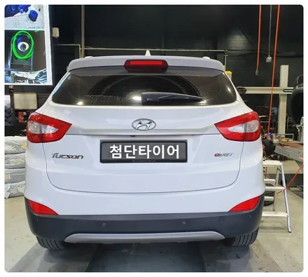 [전주휠복원 첨단타이어]현대투싼IX 순정18인치 복원휠교체!- / 전주