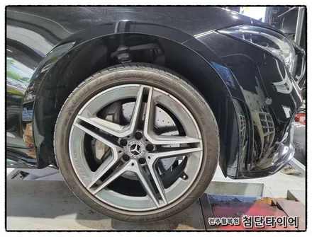 [전주휠복원 첨단타이어]벤츠CLS300d AMG 순정19인치 휠복원/휠스크래치/휠긁힘- / 전주