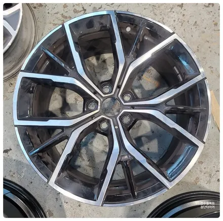 [전주 휠복원 첨단타이어]BMW530i 순정19인치 휠굴절-> 순정복원휠 교체튜닝!-정읍익산김제군휠복원,대전휠광주휠,충북충남휠,전주자동차튜닝,중고휠타이어남원휠,사제휠,군산휠복원도색 / 전주