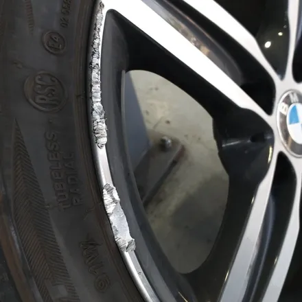 [첨단타이어] BMW 118d 순정17인치 휠복원 / 전주