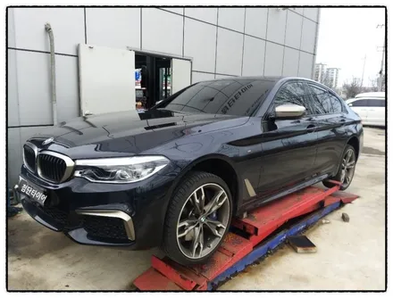 [첨단타이어 ]BMWM550d 정품20인치 다이아몬드컷팅 휠복원- / 전주