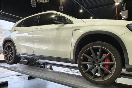 [첨단타이어]벤츠GLA45 AMG 정품20인치 휠복원- / 전주
