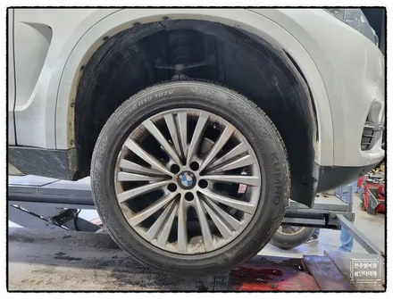 [전주 휠복원 첨단타이어] BMW X5 순정19인치->BMW X6 순정복원휠 교체!군산김제익산휠복원, 대전광주휠복원, 서천목포대천휠복원,전주휠타이어인치업, 충북충남휠복원,전주휠도색 / 전주