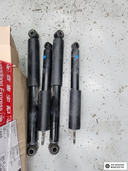 [전주김제 휠복원 첨단타이어] 기아 봉고 EV 하체보강 애쇼쇼바 튜닝 출렁거림/롤링/차체처짐 개선+판스프링보강+하체보강 군산김제익산휠복원, 대전광주휠복원 / 전주