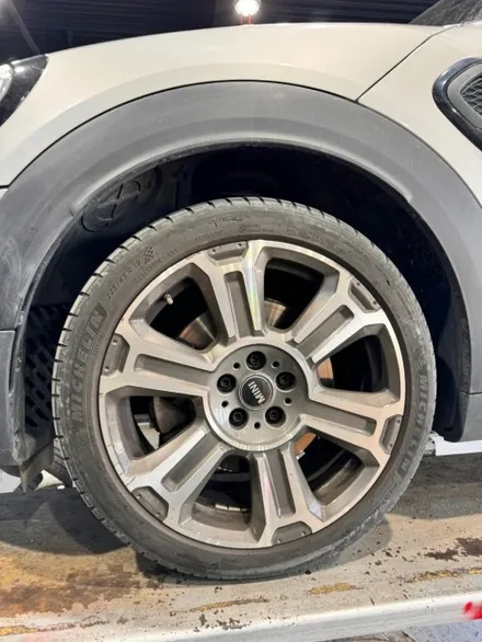 [전주 휠복원 첨단타이어] BMW 미니 컨트리맨 19인치 순정휠 ⇒ 블랙유광으로 휠복원 전주휠타이어,인치업튜닝,브레이크튜닝 광주대전휠복원,서천대천휠복원,정읍김제군산휠복원 / 전주