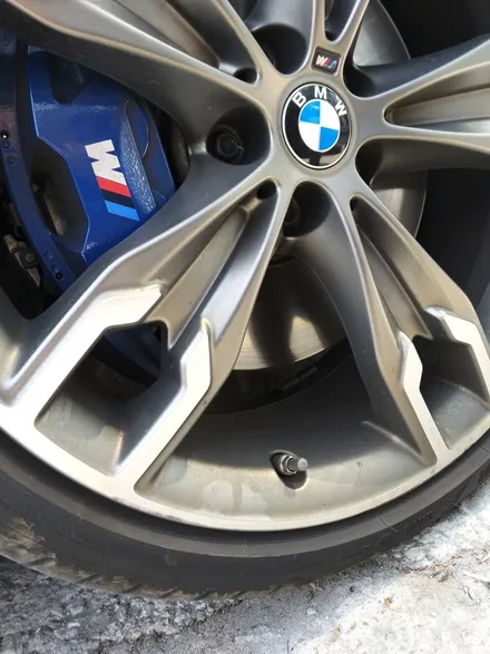[첨단타이어]BMW M 550d 20인치 다이아몬드컷팅 휠복원 - / 전주