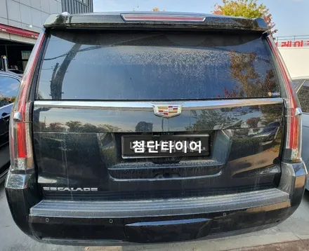 [첨단타이어] 캐딜락 에스컬레이드 순정22인치 휠복원 / 전주
