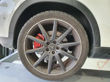[첨단타이어]벤츠GLA45 AMG 정품20인치 휠복원- / 전주