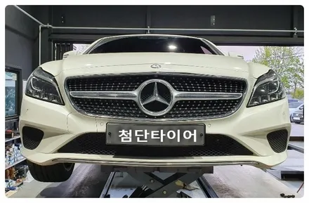 [첨단타이어] 벤츠 CLS 순정휠 18인치->19인치 인치업!!AMG휠+중고타이어 조합 전주휠복원,정읍휠복원 익산휠복원, 김제휠복원, 군산휠복원,남원휠,광주휠,충북휠,전남휠,충남휠 / 전주