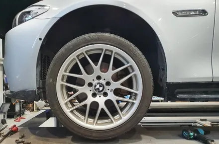 [전주휠복원 첨단타이어] BMW528i 순정19인치 휠복원/휠도색 / 전주