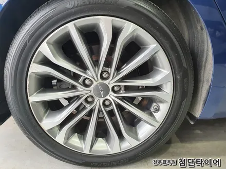 [전주휠복원 첨단타이어] 제네시스 G380 순정18인치 다이아몬드컷팅 휠복원[군산김제익산휠복원, 전주 휠복원, 전주휠타이어인치업, 대전휠복원, 광주휠복원,전주중고휠,전주자동차튜닝] / 전주