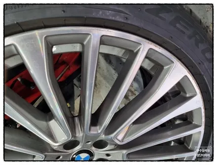 [전주 휠복원 첨단타이어]BMW X7 순정22인치 휠복원/다이아몬드컷팅/휠스크래치/휠수리- / 전주