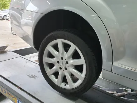 [첨단타이어] 벤츠 S500 순정18인치 ->블랙유광후 다이아몬드컷팅+중고타이어조합 - / 전주