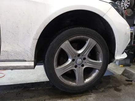 [첨단타이어] 벤츠 E250CDI 순정18인치 ->벤츠E클래스 컷팅휠 교체 작업후기! / 전주