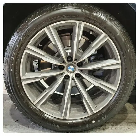 [첨단타이어 ]BMW X5 순정20인치 신품 컷팅휠->블랙유광휠복원 작업!전주휠복원,정읍휠 익산휠복원, 김제휠복원, 군산휠복원,남원휠,광주휠,충북충남휠,전남순천휠,대전휠 / 전주